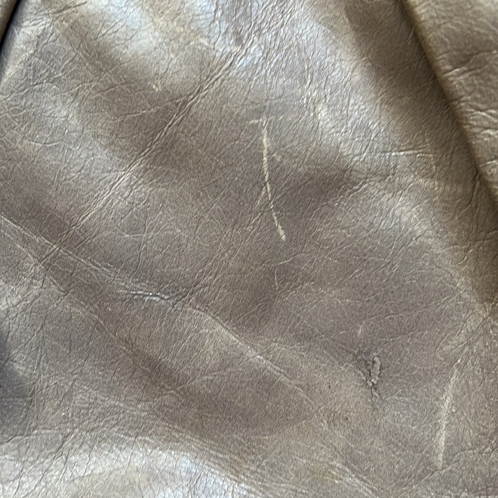 Marc by Marc Jacob’s Grey Crossbody Hobo - Picture 4 of 10